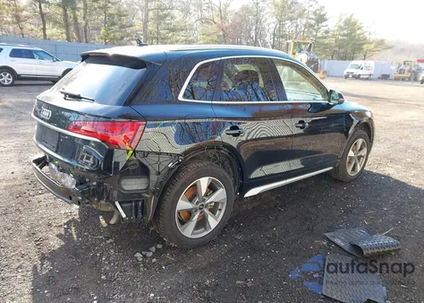 2023 Audi Q5 Premium 40 Tfsi Quattro S Tronic from USA, damaged, VIN WA1ABAFY2P2052773